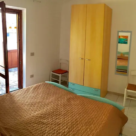 Prázdninový dům Case Vacanze Pirroni *